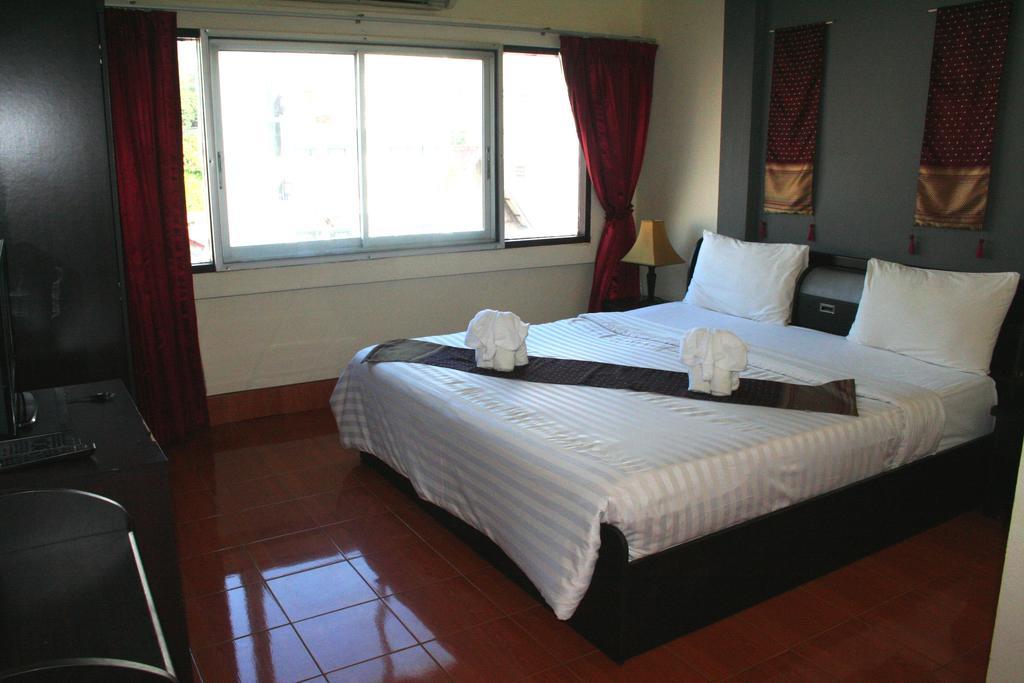 2Gether Guesthouse Karon Zimmer foto
