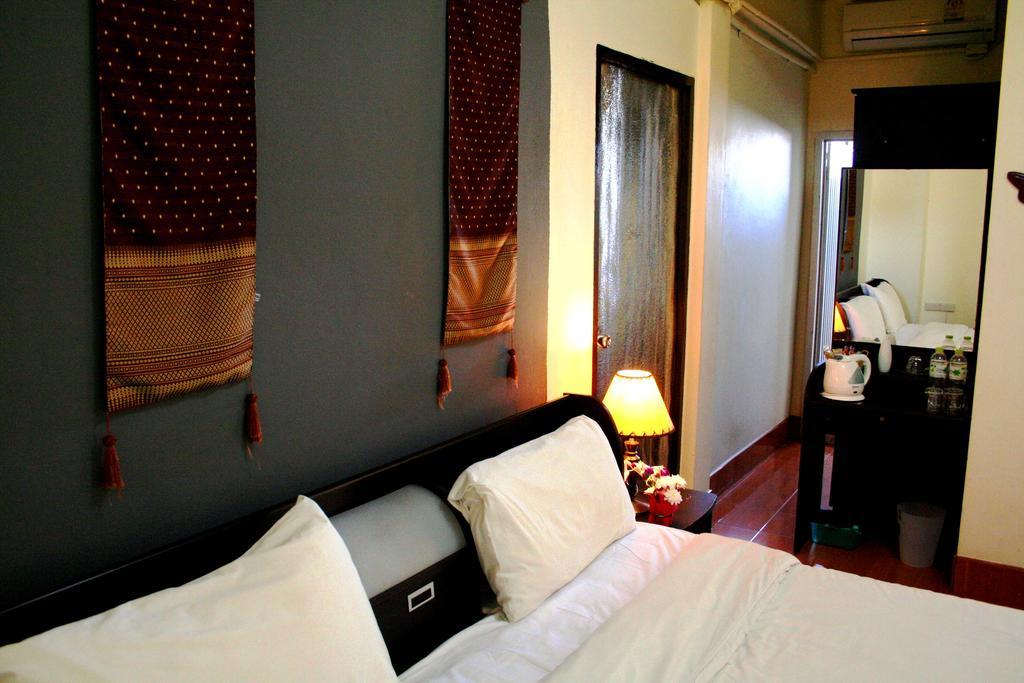 2Gether Guesthouse Karon Zimmer foto