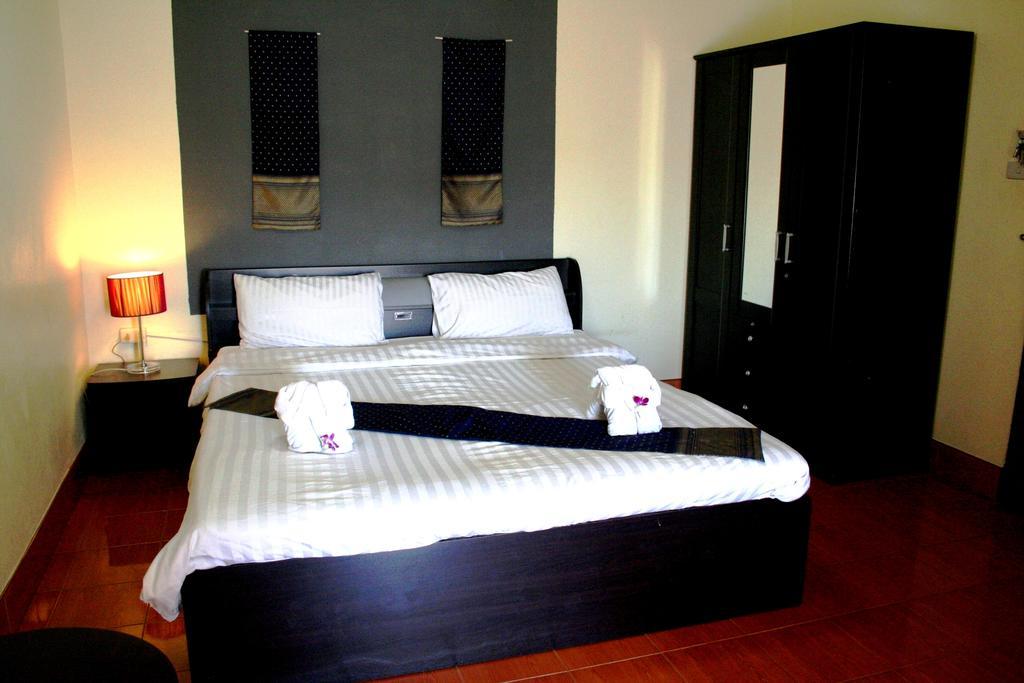 2Gether Guesthouse Karon Zimmer foto