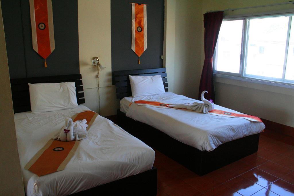 2Gether Guesthouse Karon Zimmer foto